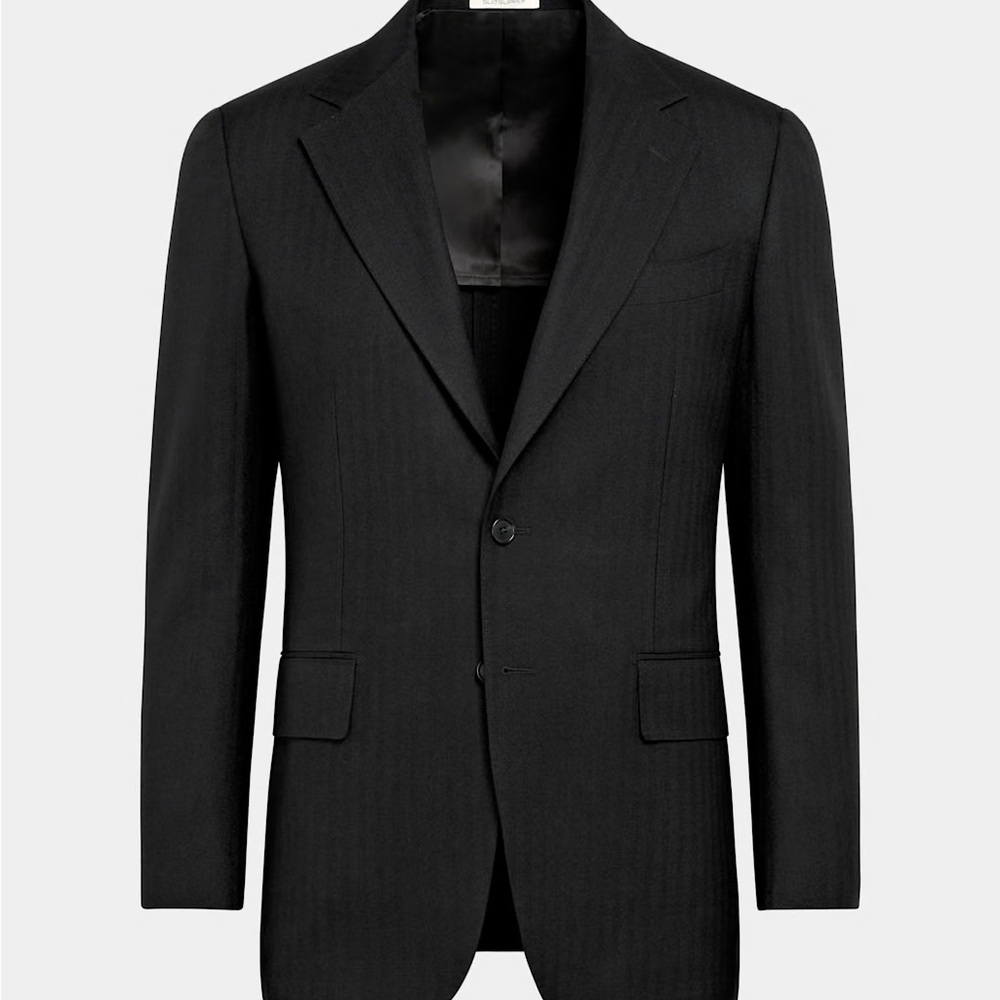 Suitsupply Women’s double-breasted black herringbone suit- FW 2024 collection
